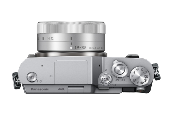 PANASONIC DC-GX 880 Systemkamera mit Objektiv 12-32 mm, 7,5 cm Display, WLAN