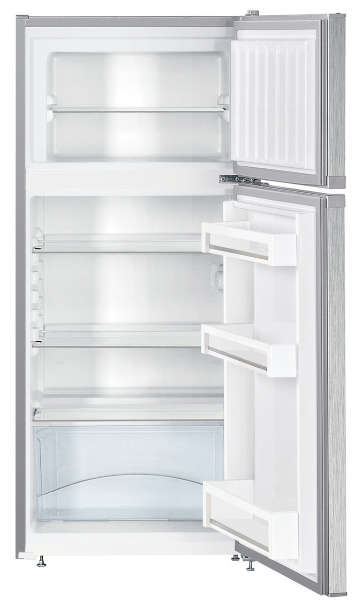 Un refrigerador abierto con estantes, cajones y luz.