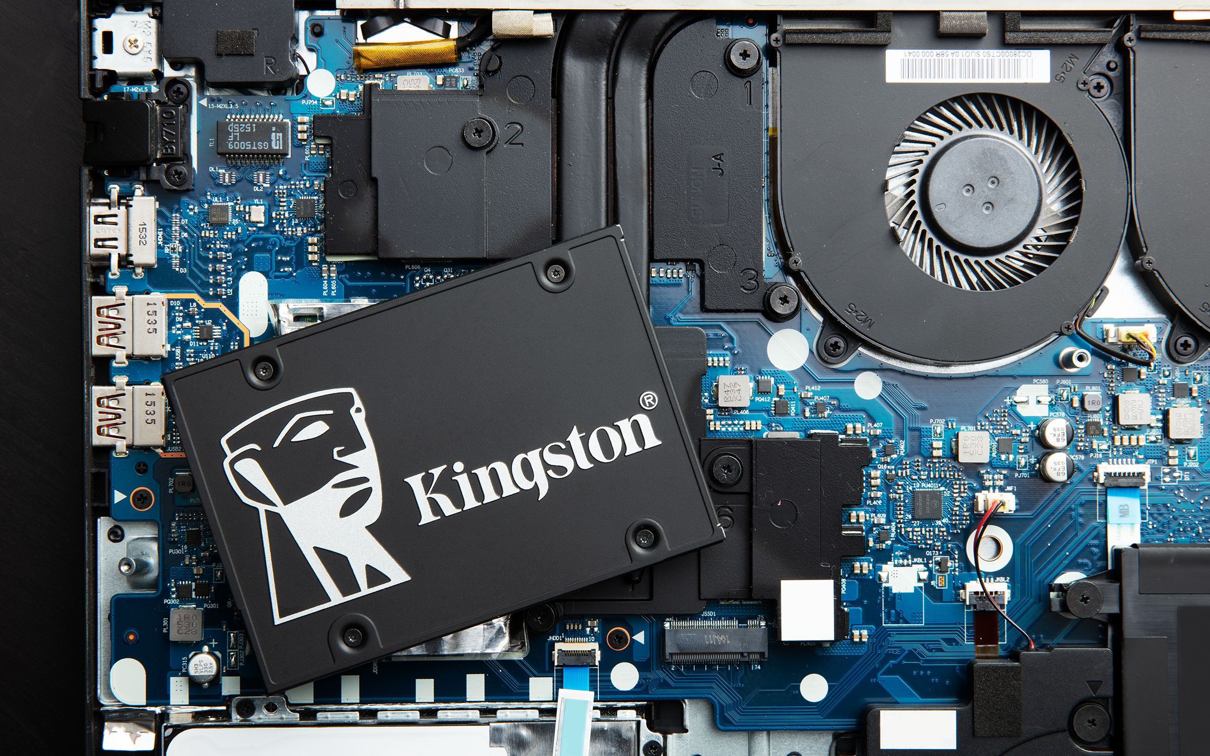 KINGSTON SKC600B Festplatte, 256 GB SSD SATA 6 Gbps, 2,5 Zoll, intern