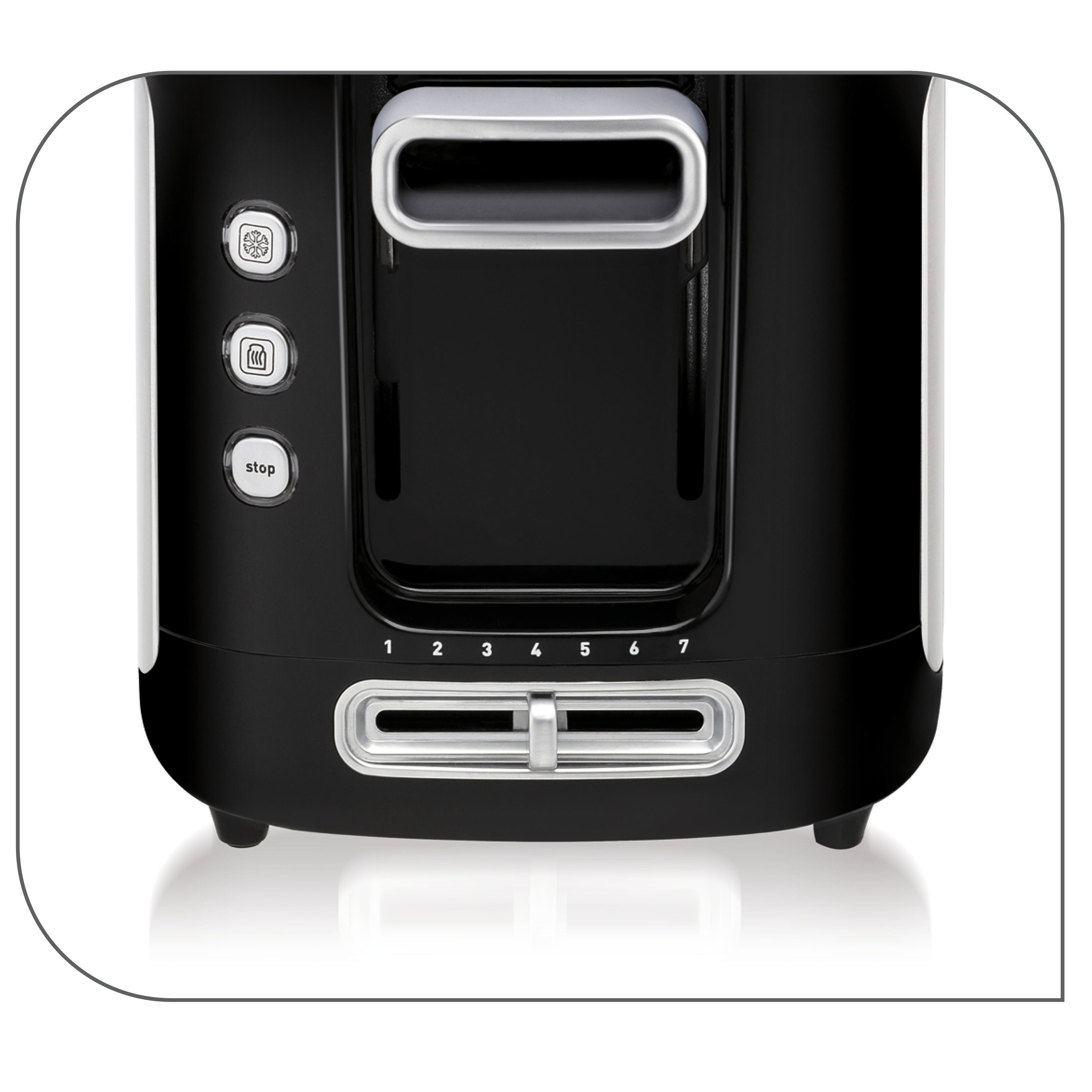 Ein schwarz-weißer Toaster mit Knöpfen und einem Drehregler.