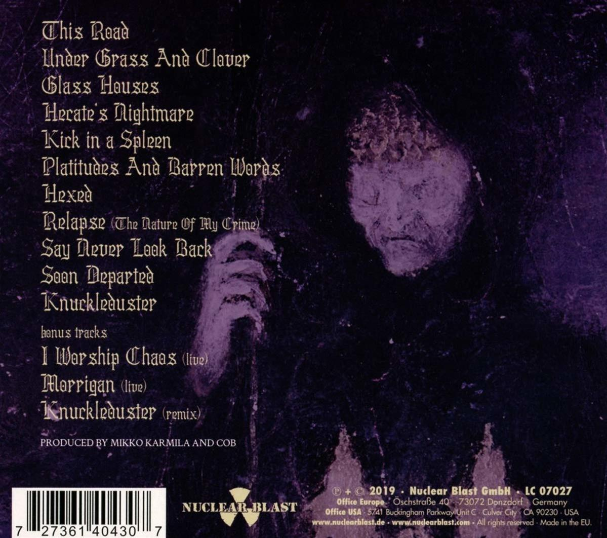 Albumcover mit dunkler künstlerischer Szene und Songtiteln.