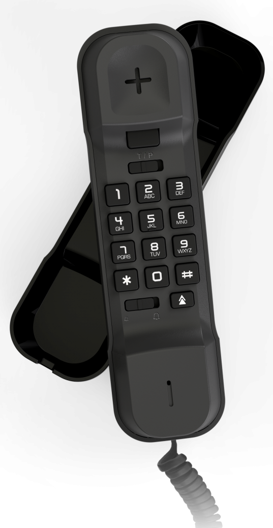 Fekete vezetékes telefon billentyűzettel. A kagyló le van véve, a kábel látható.