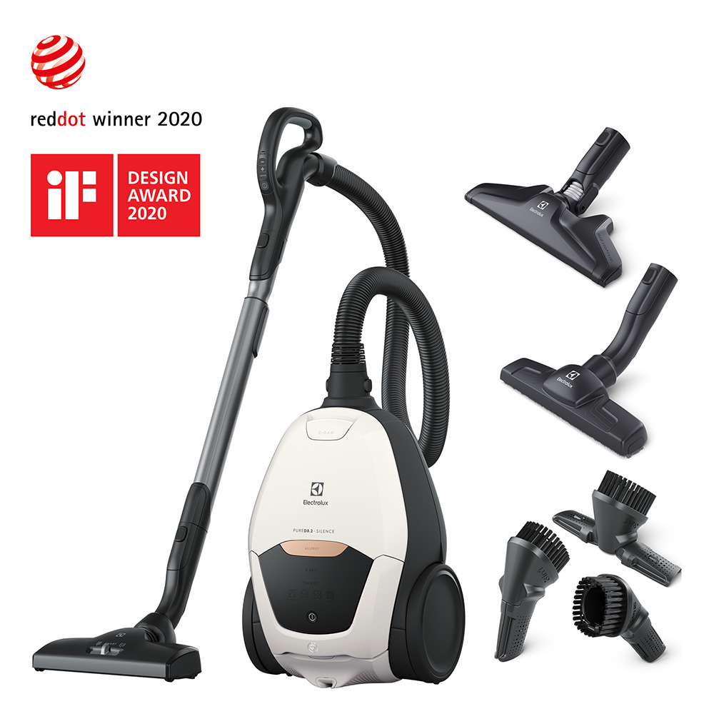 Çoklu eklentilere sahip Electrolux elektrikli süpürge. Ödül logoları sol üstte.
