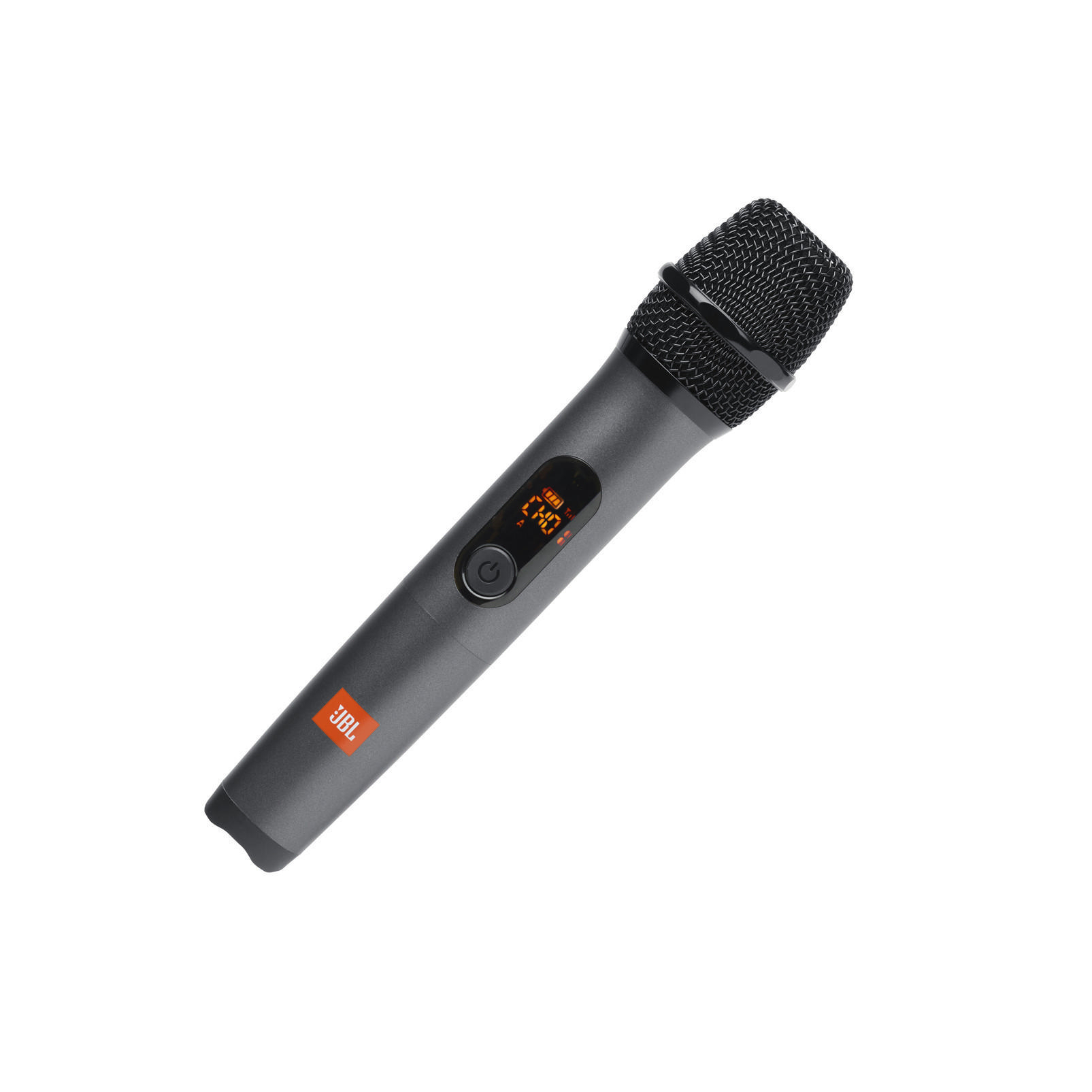 Ein graues JBL-Mikrofon mit Bildschirm und Power-Taste, schräg gestellt.