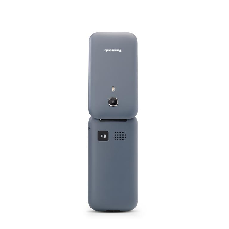 Un teléfono plegable gris, abierto, mostrando la pantalla y el teclado, sobre un fondo blanco.