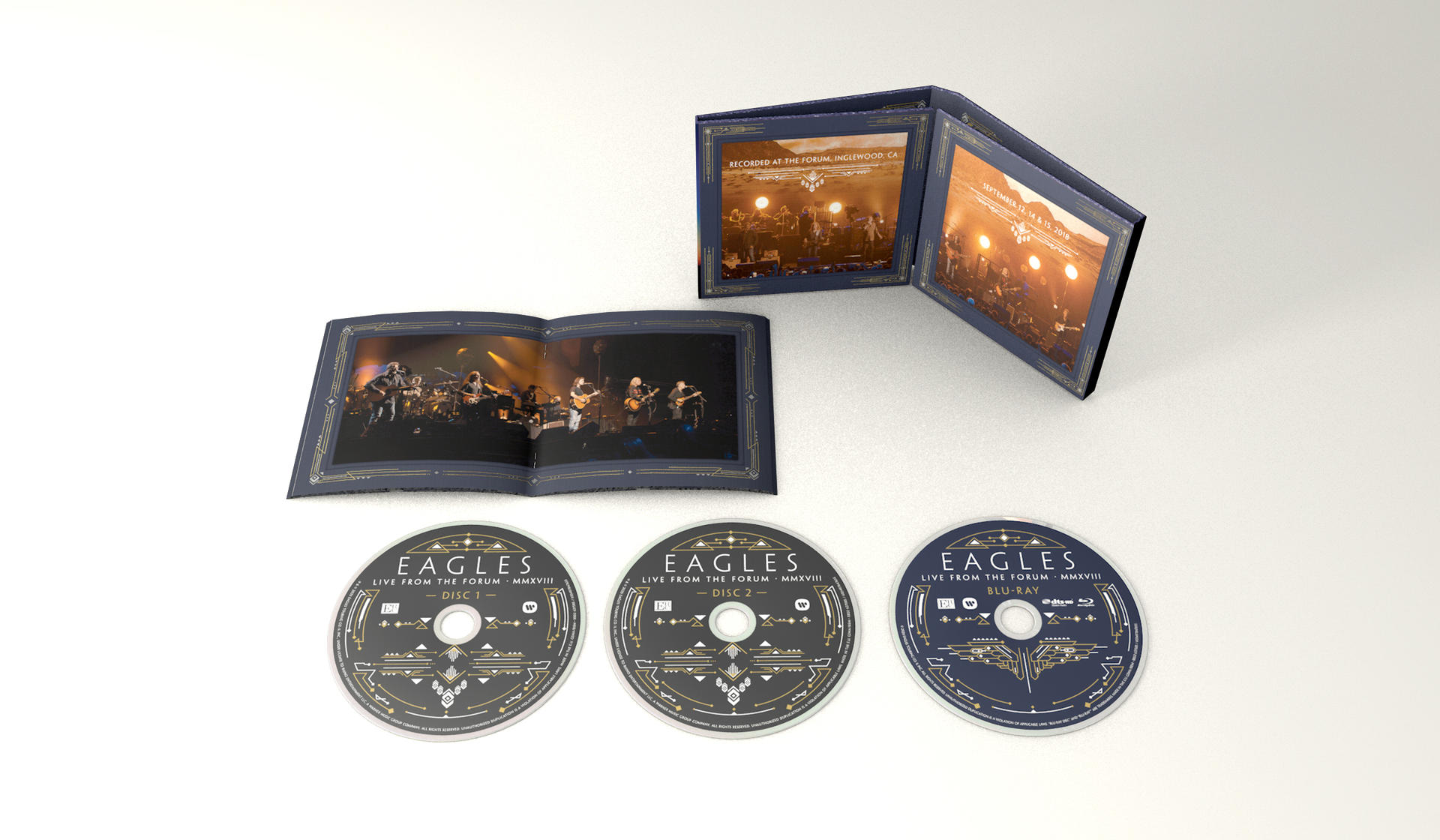 Eagles CD-Set. Drei CDs, Booklet und Hülle auf weißer Oberfläche.