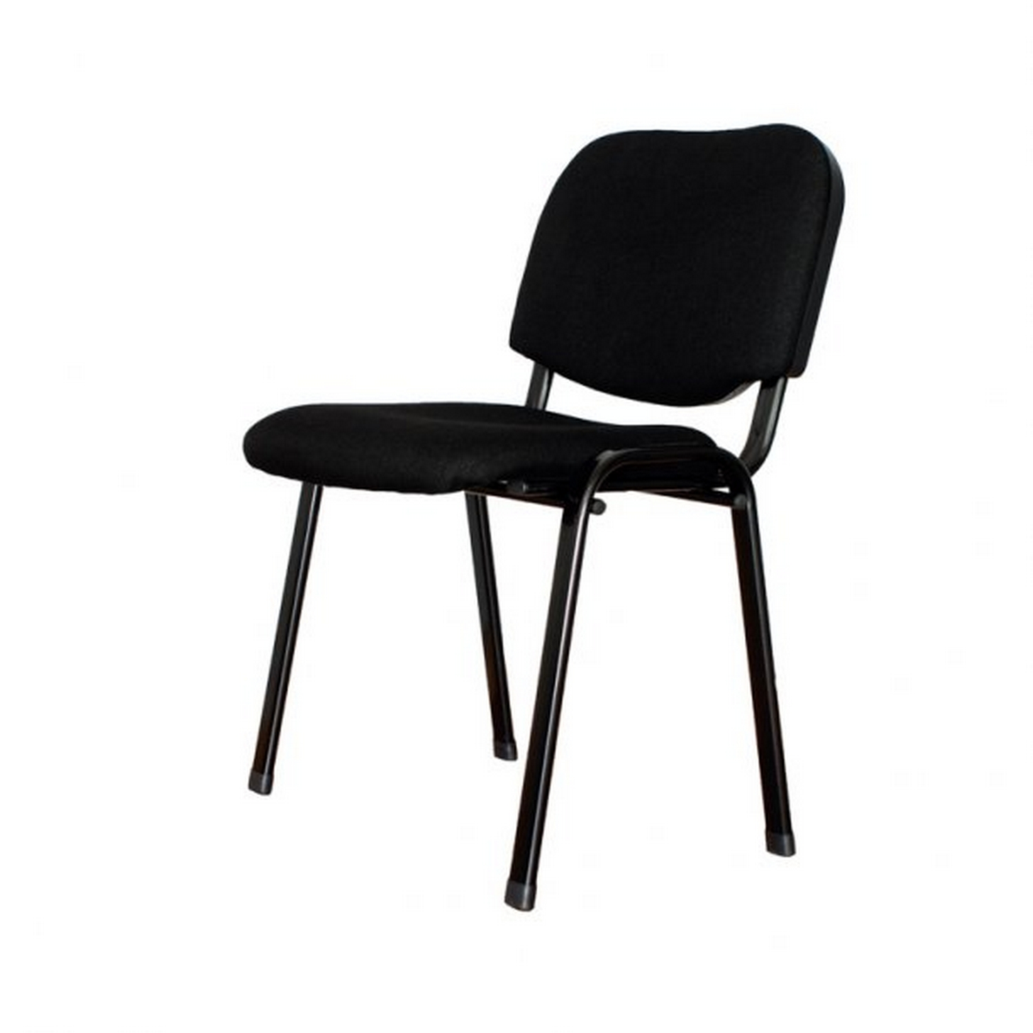 Silla de oficina negra. Diseño sencillo. Marco y asiento negros, cuatro patas, fondo blanco.