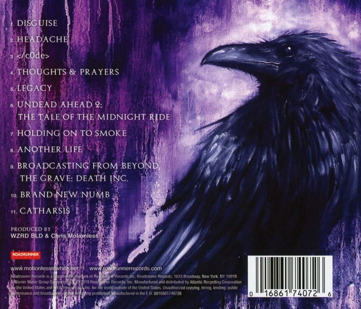 Albumcover mit einem Raben und Songtiteln auf dunklem lila Hintergrund.