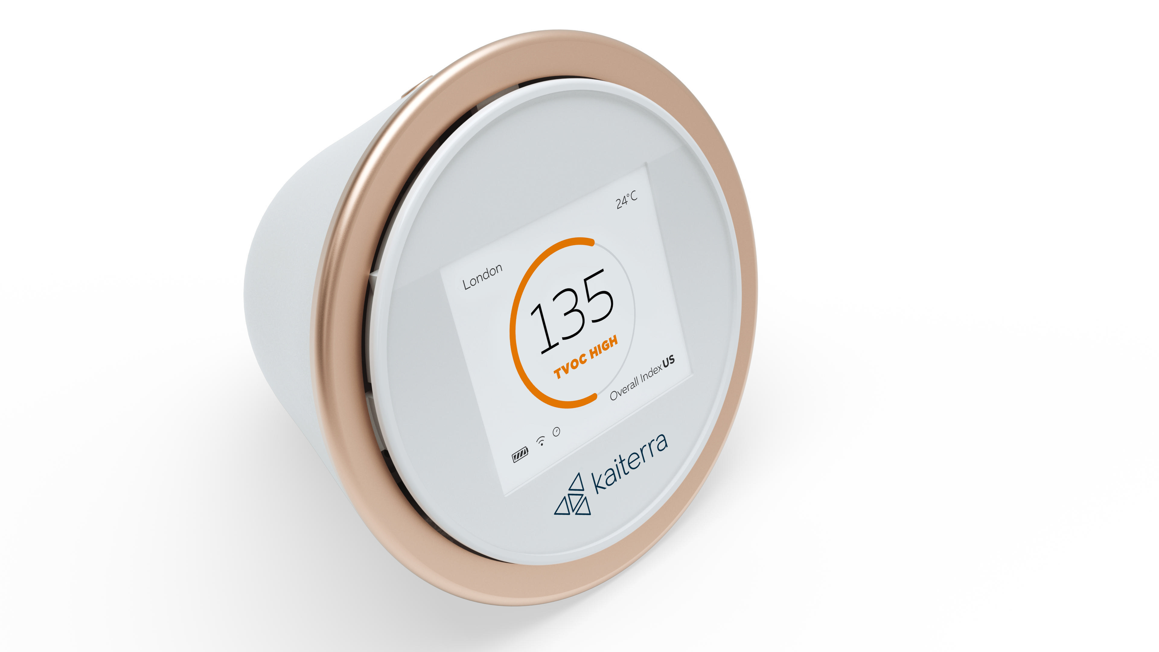 Weißes Smart-Gerät mit roségoldenem Ring zeigt Luftqualitätsdaten an. Der Bildschirm zeigt „TVOC HIGH“.