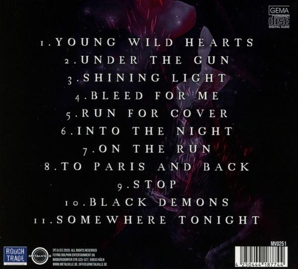 CD-Cover mit einer Liste von elf Titeln. Der Hintergrund ist dunkel mit einigen lilafarbenen Farbtönen.