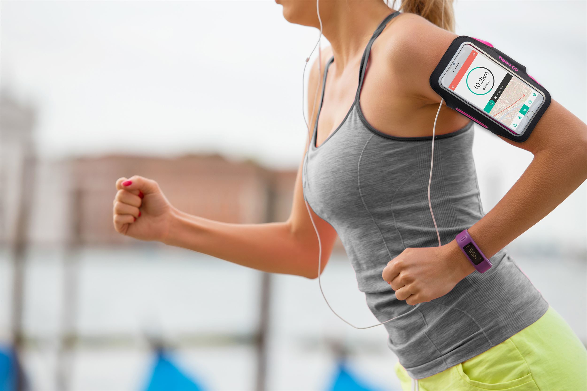 Funda - Celly ARMBANDXLPK, Brazalete para Smartphones, Para Apple 5/5S/SE, Universal hasta 5", Rosa