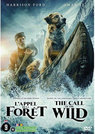 Filmposter. Een man en een hond in een boot in een besneeuwd landschap. Titel: The Call of the Wild.