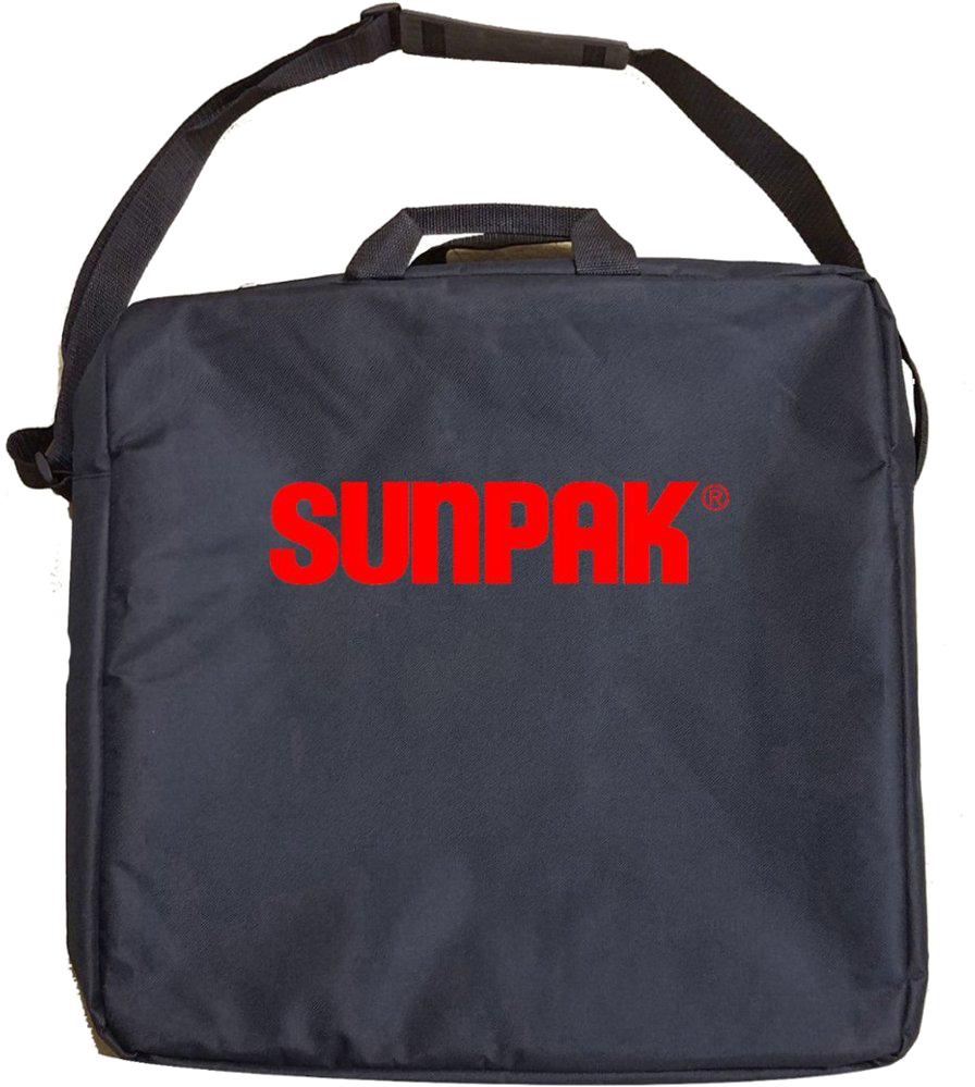 Fekete Sunpak táska piros SUNPAK logóval és vállpánttal.