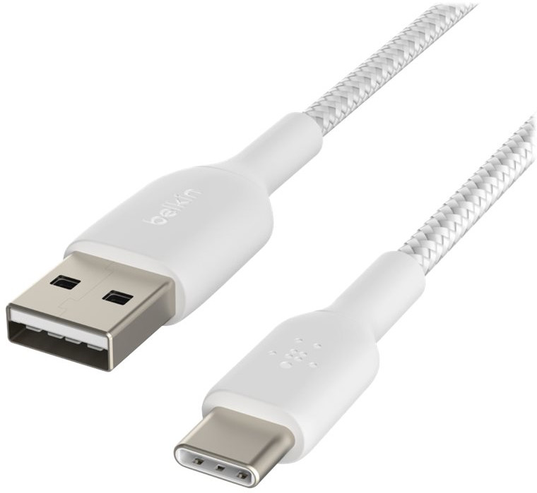Câble USB vers USB-C blanc. Belkin est écrit sur le connecteur USB.