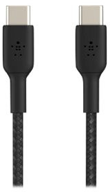 Deux câbles USB-C Belkin noirs. Ils sont côte à côte.