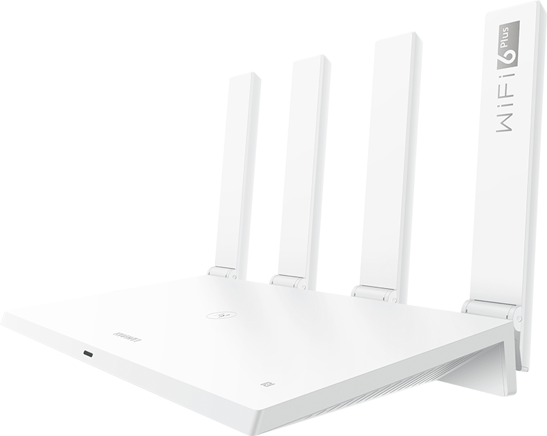 Egy fehér WiFi 6 Plus router négy antennával. A routeren a Huawei logó és egy bekapcsológomb található. A jobb oldalon a WiFi 6 Plus logó látható.