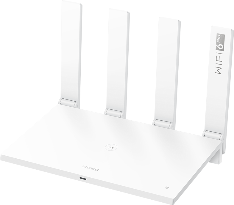 Egy fehér Huawei WiFi 6 Plus router négy antennával. A router fehér felületen van. A márkanév látható.
