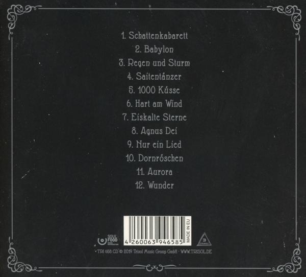 CD-Rückseite mit schwarzem Hintergrund und weißem Text, der Songtitel auflistet. Der Text ist auf Deutsch.