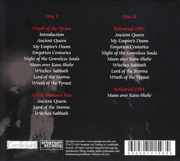 CD-hoes met een lijst met nummers, het logo van Spinefarm Records en een barcode.