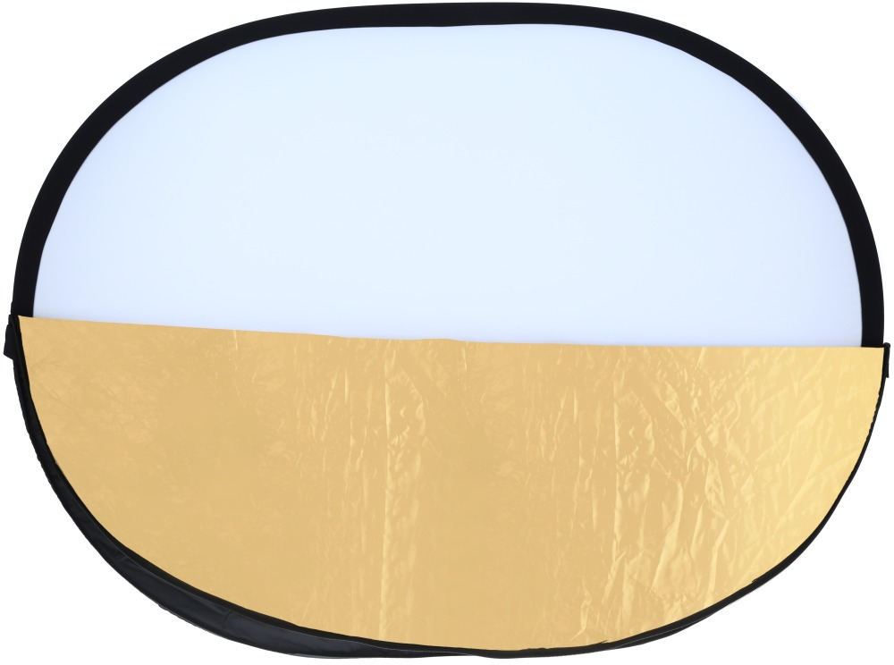 Ein zusammengefalteter Fotoreflektor mit weißen und goldenen Oberflächen, schwarzem Rand.