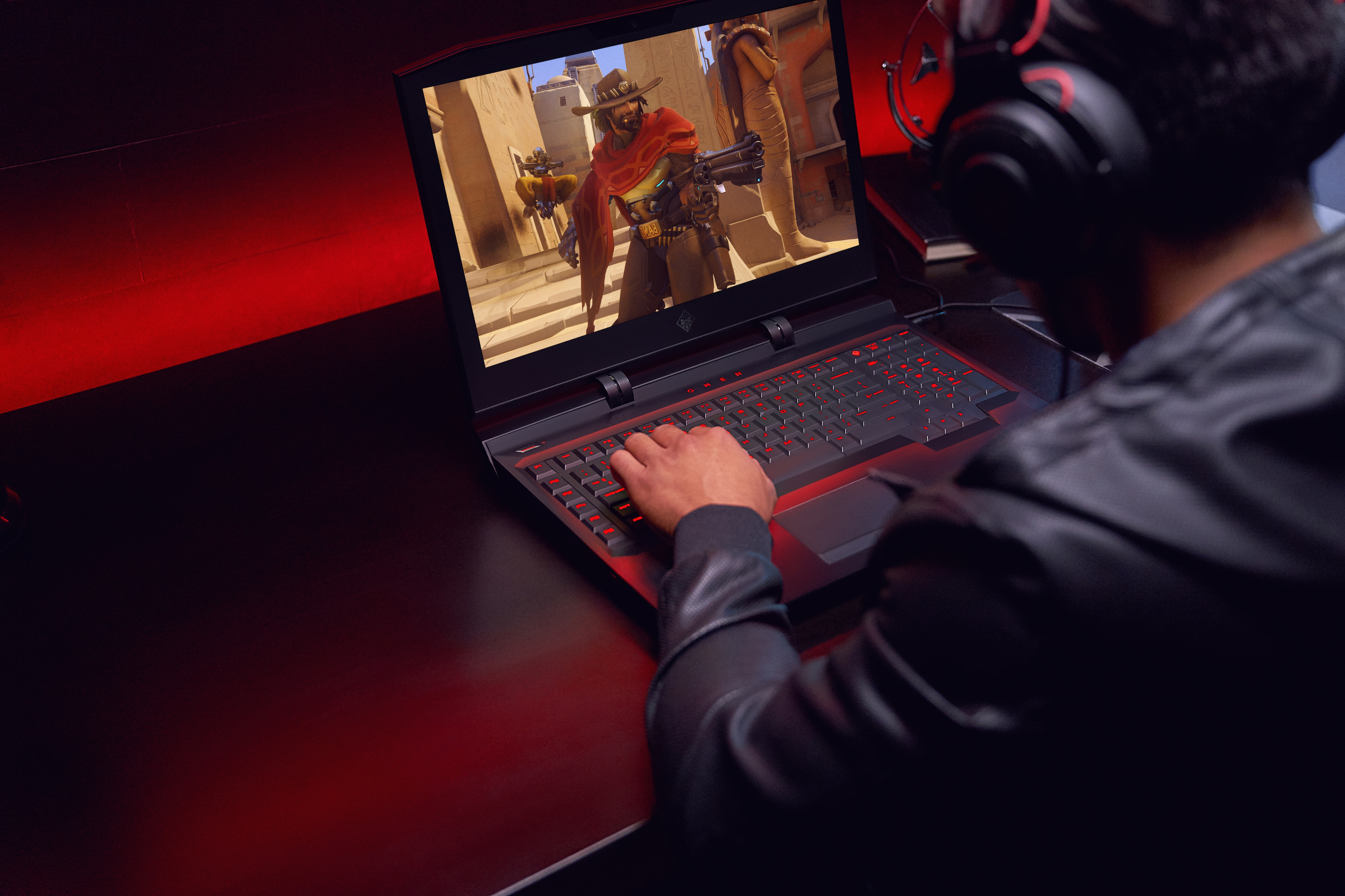 HP 2PJ71EA Omen X i7-7820HK 32GB 1TB+512 SSD Win10 Gaming Laptop Siyah