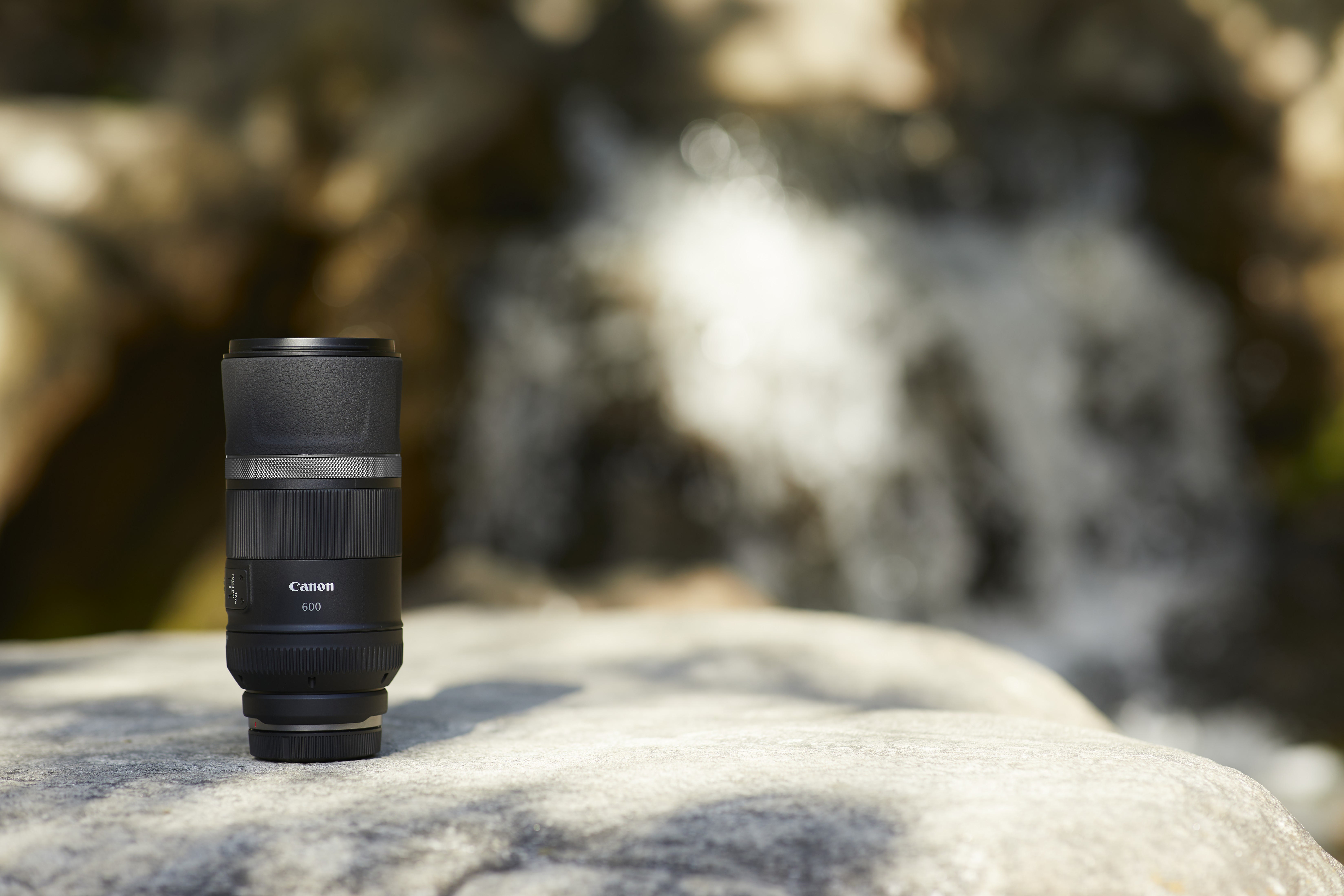 CANON RF 600 mm f./11 (Objektiv für Canon R-Mount, Schwarz)