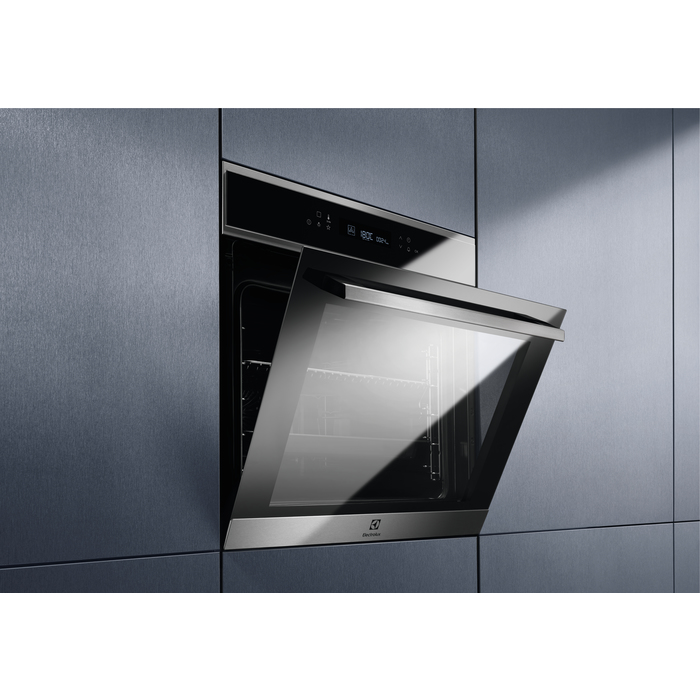 Horno - ELECTROLUX EOE7P31X, 72 L, Multifunción, Pirolítico, 3480W, Independiente, A+, Display LCD, Inox