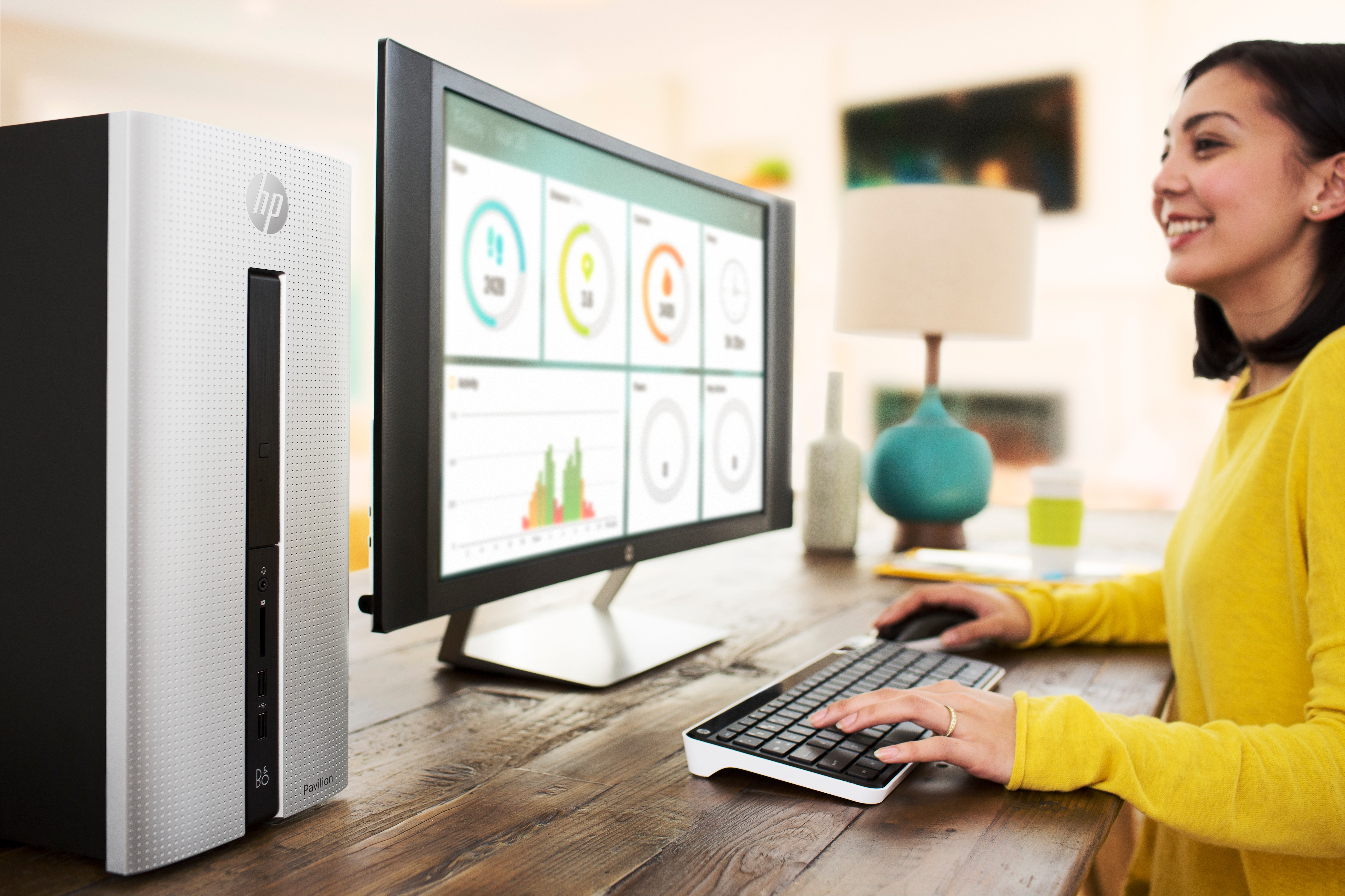 HP Pavilion 550-001NT Intel Core i5-4460 3.2 GHz 8GB 1 TB Windows 8.1 64 Bit Masaüstü PC M6Y85EA