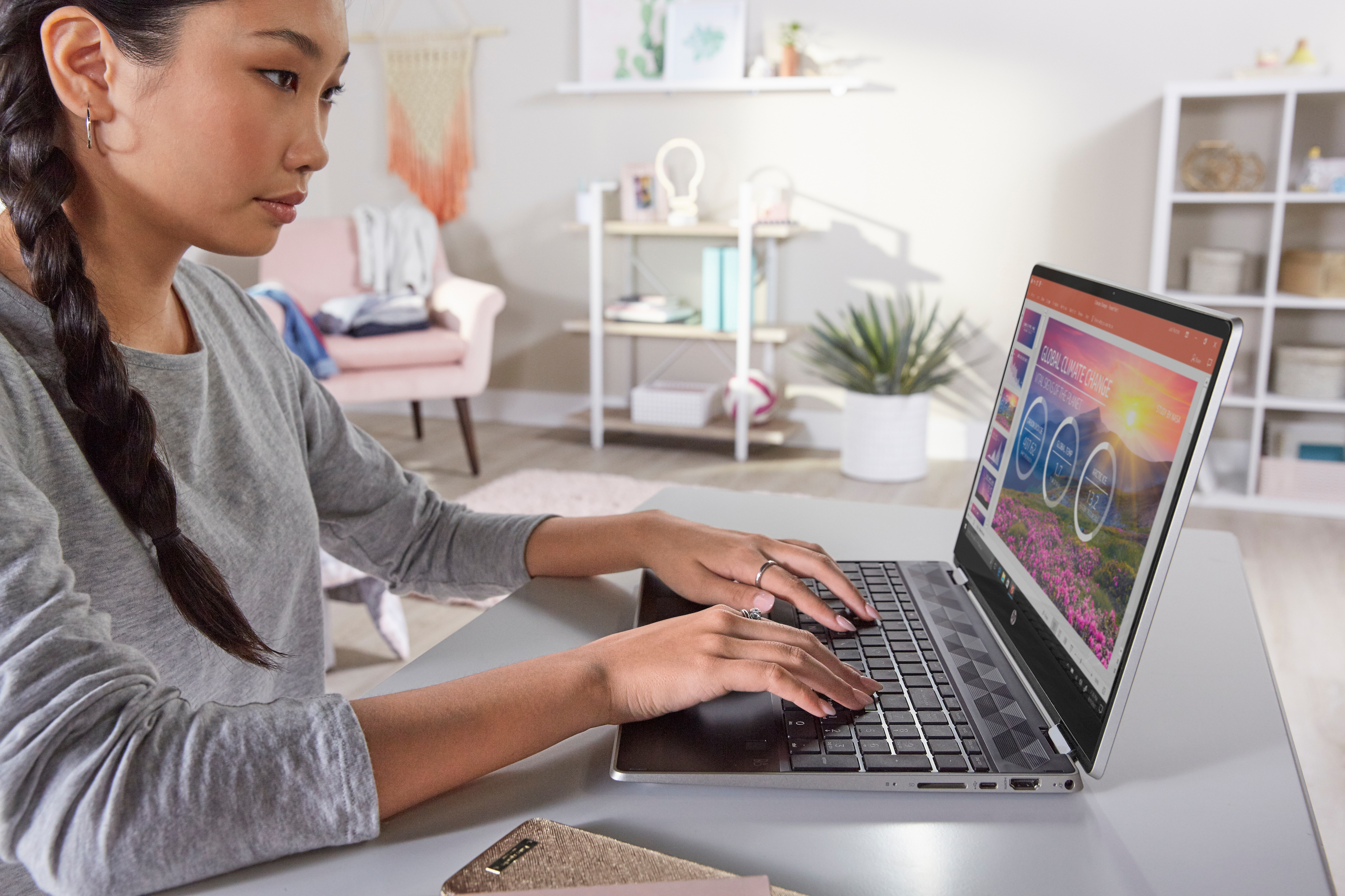 HP Pavilion x360 15-dq1794nz - Convertible 2 in 1 Laptop (15.6 ", 512 GB SSD, Silber)