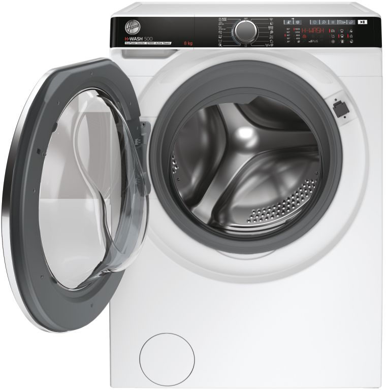 Un lave-linge blanc avec la porte ouverte. Le panneau de contrôle est en haut. Le fond est blanc.