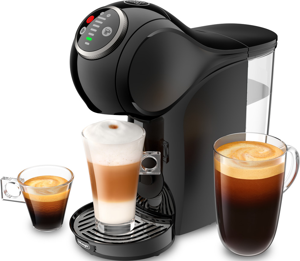 Macchina da caffè nera con tre tazze di caffè e un bicchiere per montare il latte.