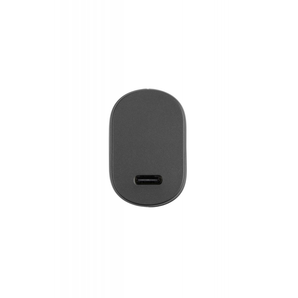 Ein kleines graues Ladegerät mit USB-C-Anschluss.