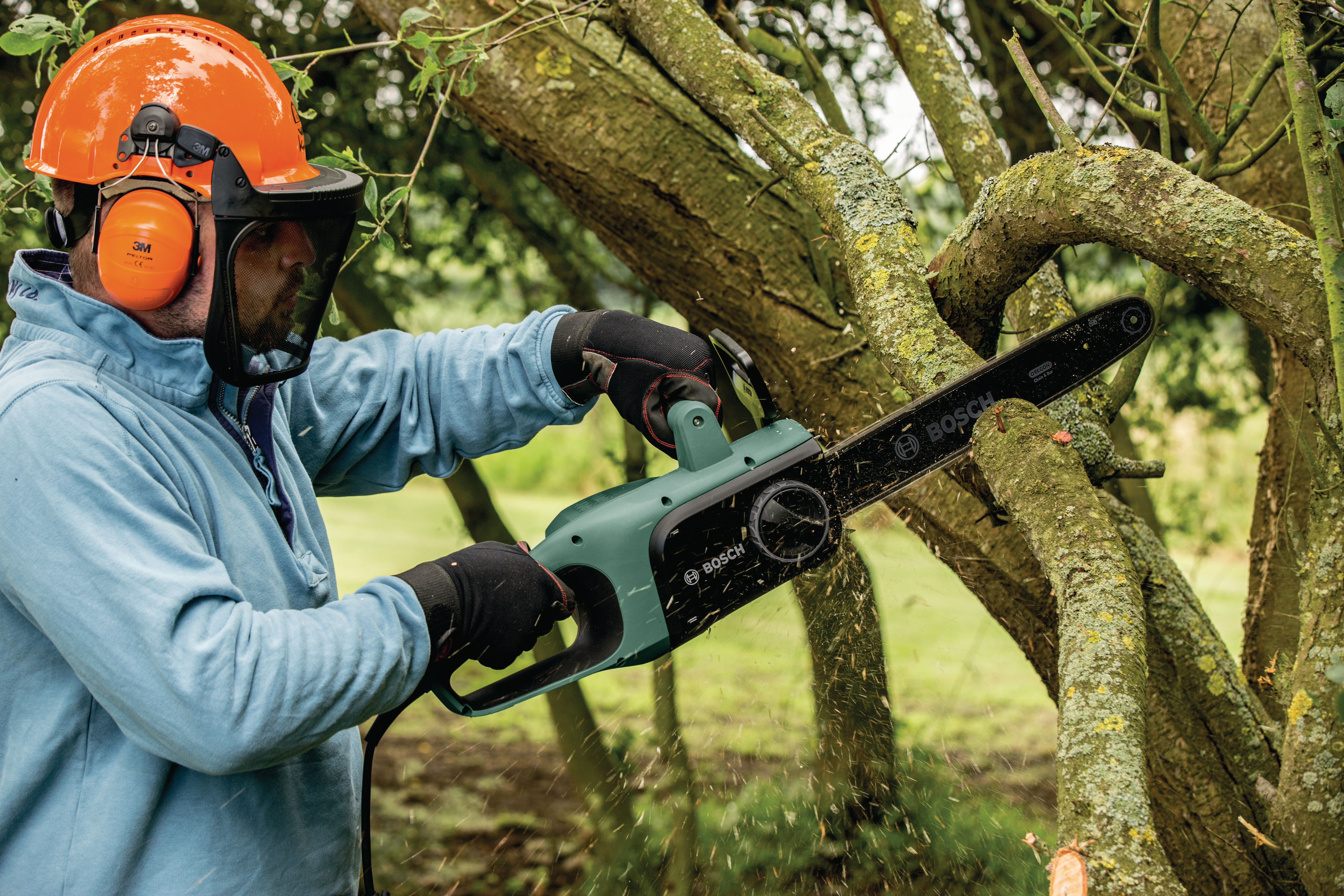 BOSCH UniversalChain 35 + 2 Kette Kettensäge, Dunkelgrün
