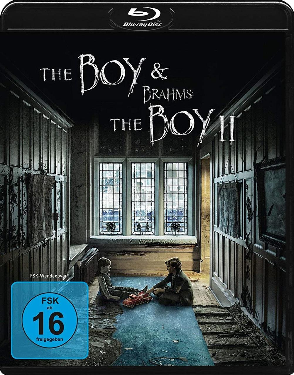 Blu-ray-Disc-Cover für 'The Boy & Brahms: The Boy II', mit Kindern in einem Flur.