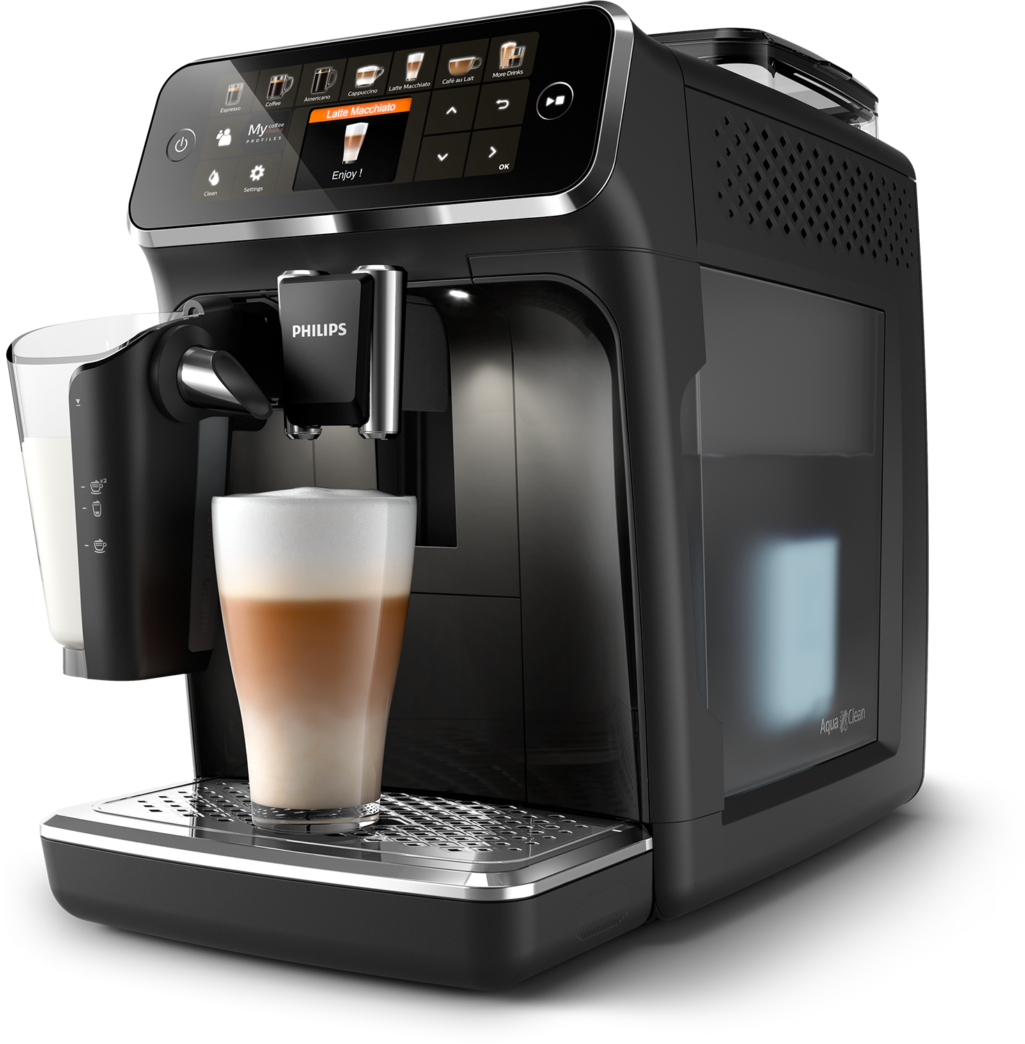 Zwarte koffiemachine met een glas latte. Er is een scherm op de machine en een melkcontainer.