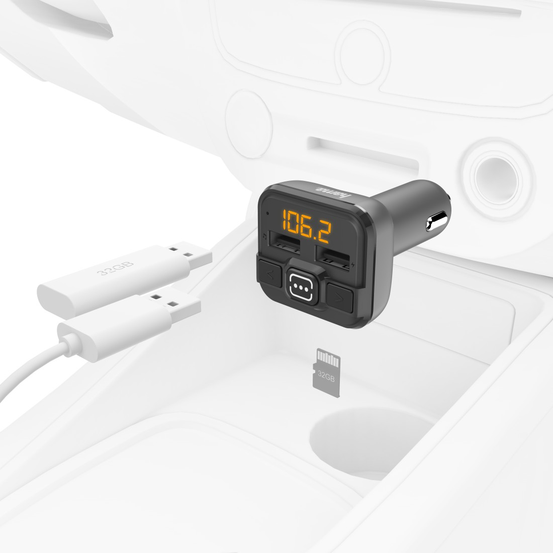 Ein schwarzer Auto-FM-Sender mit USB-Anschlüssen ist an die Konsole eines Autos angeschlossen.