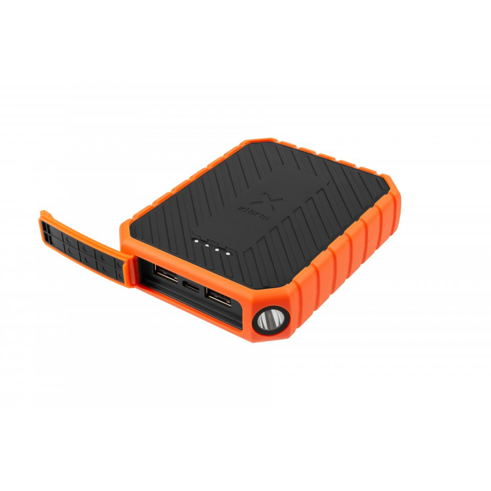 Orange-schwarze Powerbank mit USB-Anschlüssen. Die Oberfläche hat ein strukturiertes Muster.