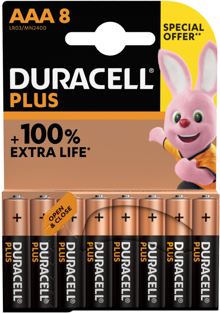 Pack de piles Duracell Plus avec un lapin rose. Texte : +100% EXTRA LIFE.