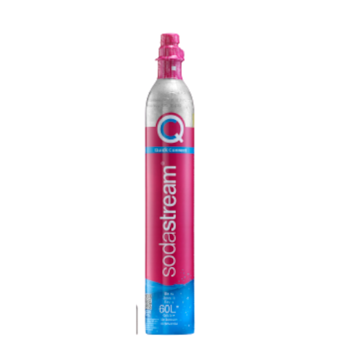 Eine rosa Soda Stream-Kanister mit schwarzem Hintergrund. Der Markenname ist sichtbar.