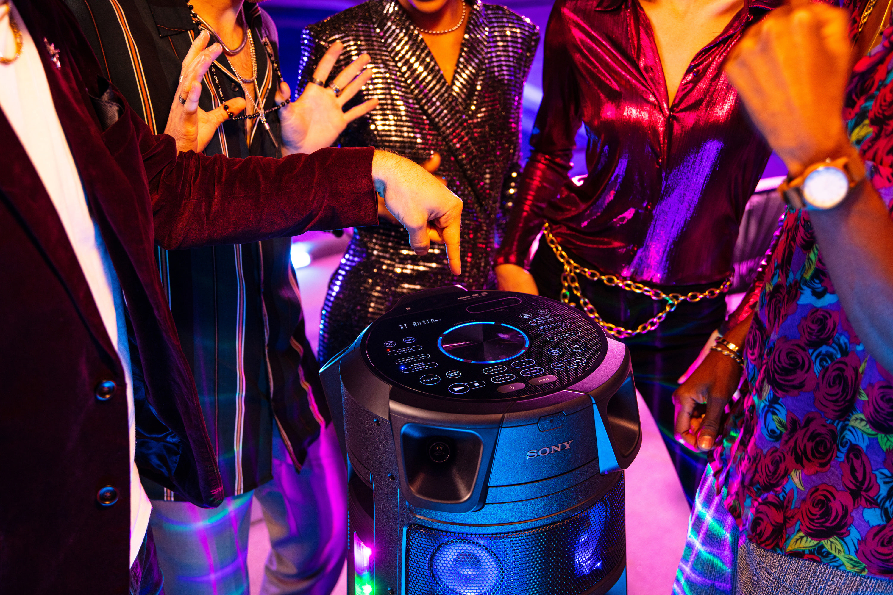 SONY MHC-V83D Partybox, Schwarz