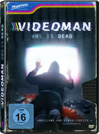 DVD-Cover: Videoman VHS is Dead. Eine Person steht vor einem Fernsehbildschirm.