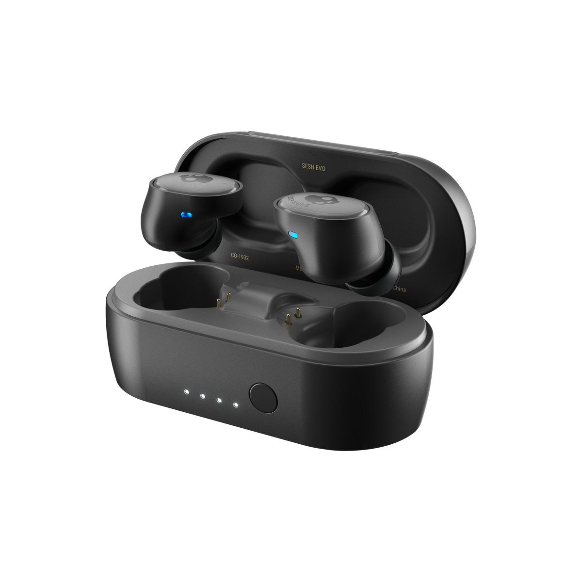 Fekete Skullcandy Sesh Evo fülhallgató egy töltőtokban. Fehér háttér.