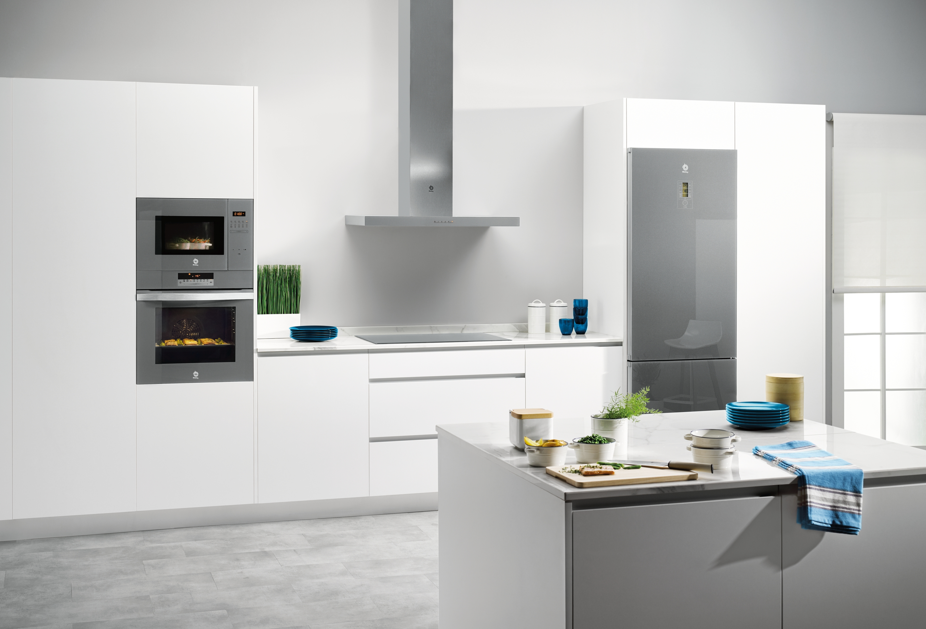 Campana decorativa - Balay 3BC097GGC, Decorativa, 710 m³/h, 65 dB, 90 cm, B, Inox