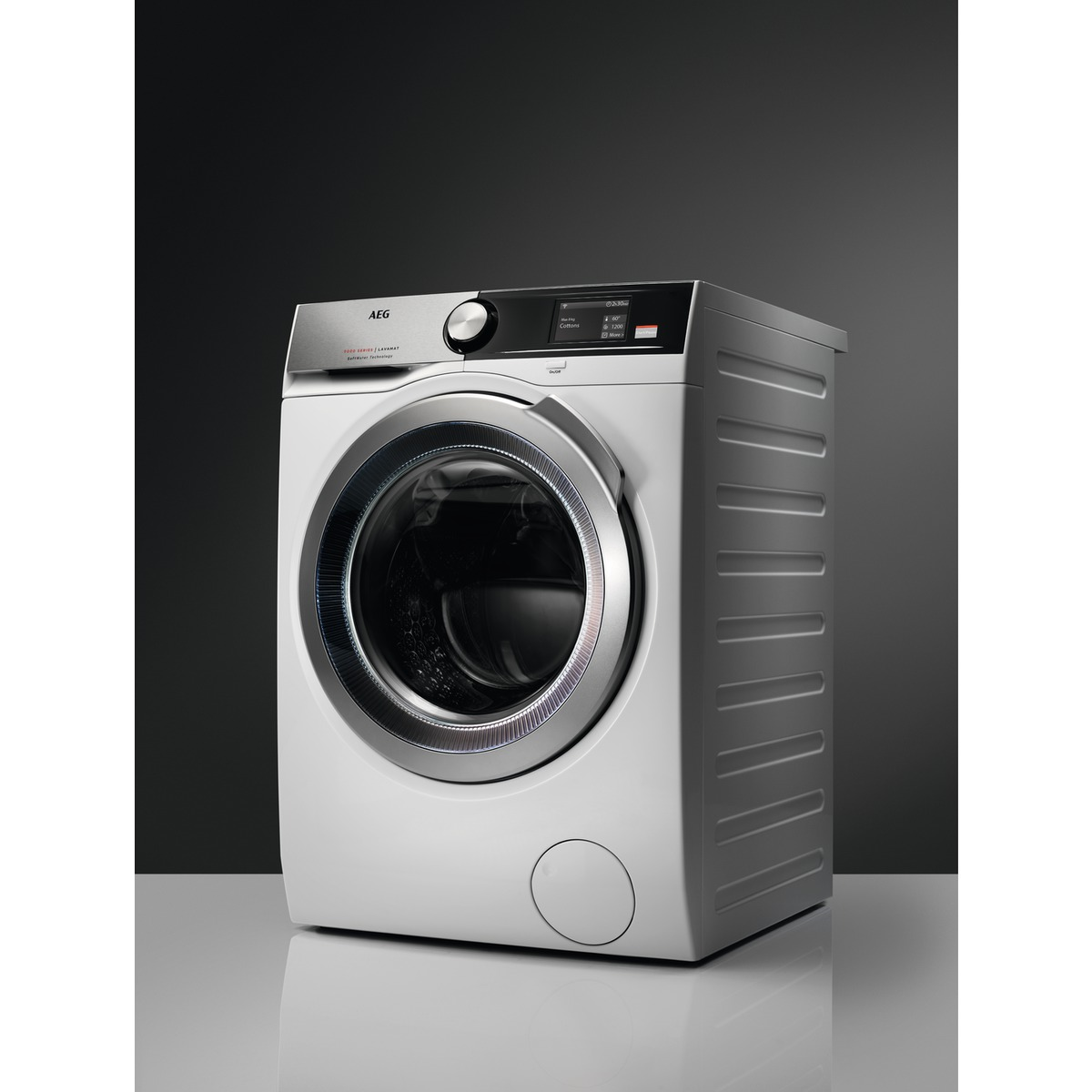 AEG L9FE96695 Serie 9000 Waschmaschine (9,0 kg, 1551 U/Min., A)