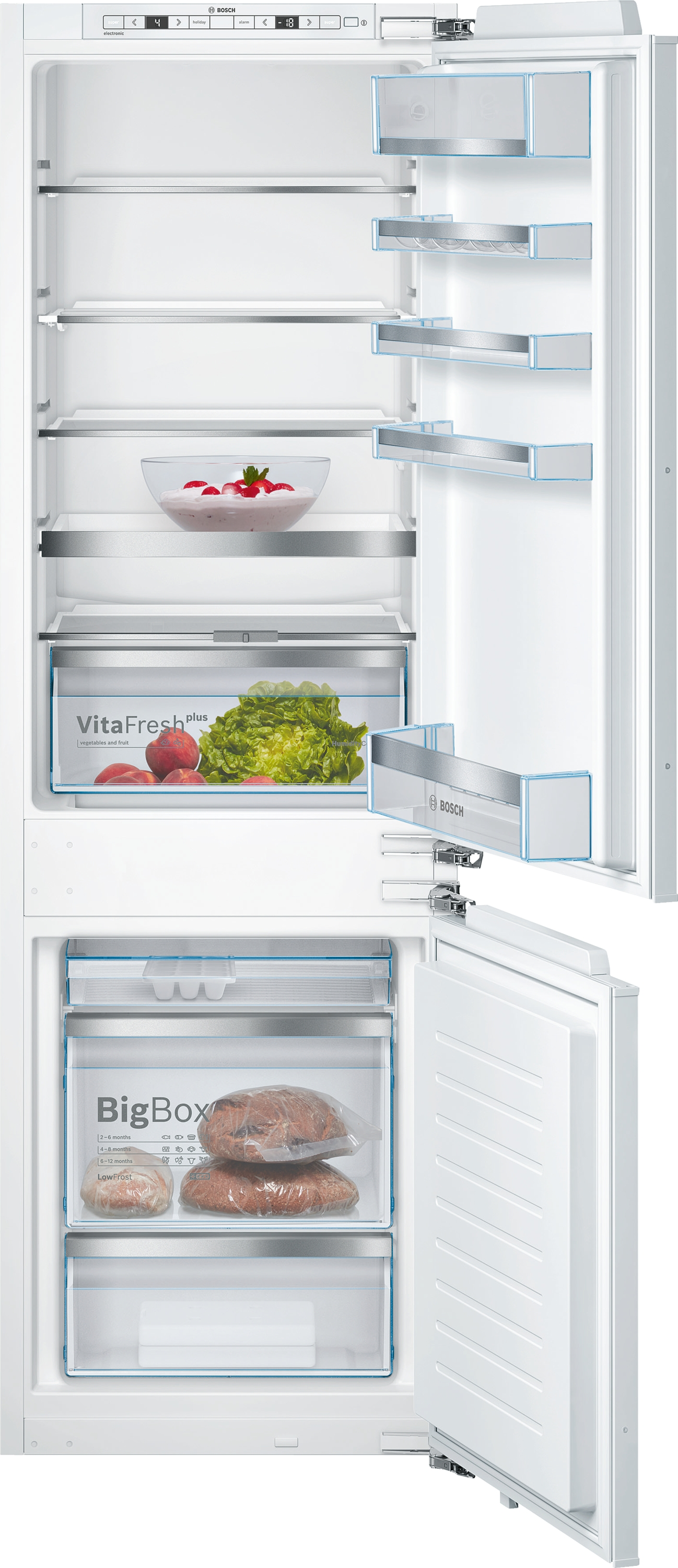 Weißer Kühlschrank mit offenen Türen, Regalen und Fächern.