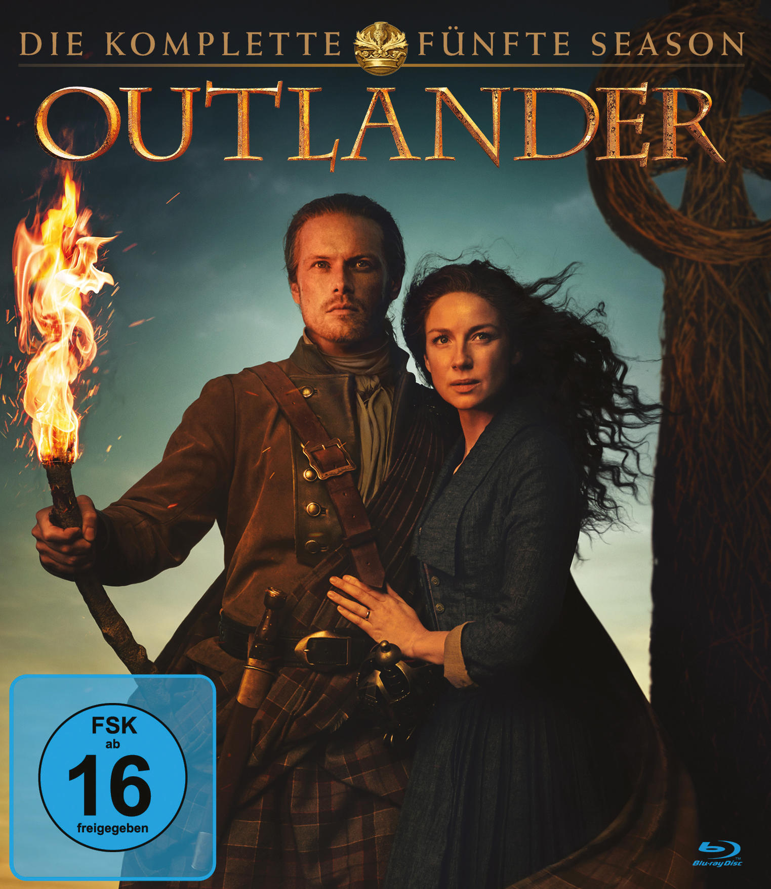 DVD-Hülle: Paar mit Fackel, der Titel ist Outlander.