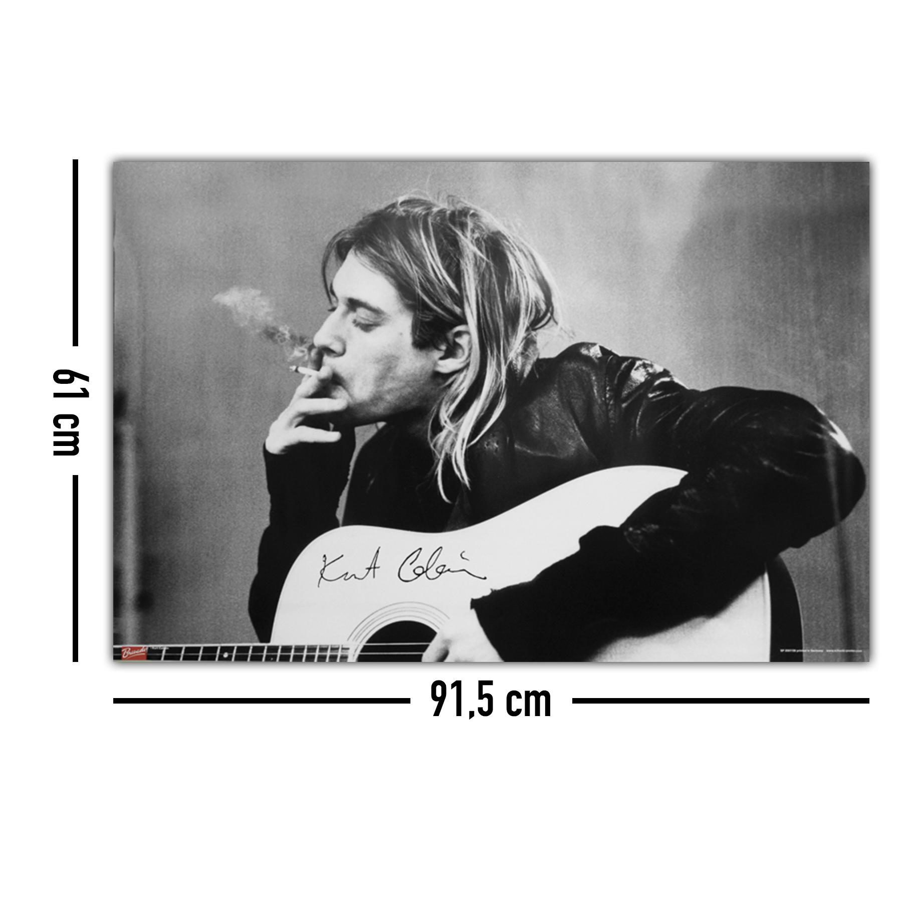 Kurt Cobain Poster, Schwarzweiß, rauchend, mit Gitarre und seiner Unterschrift.