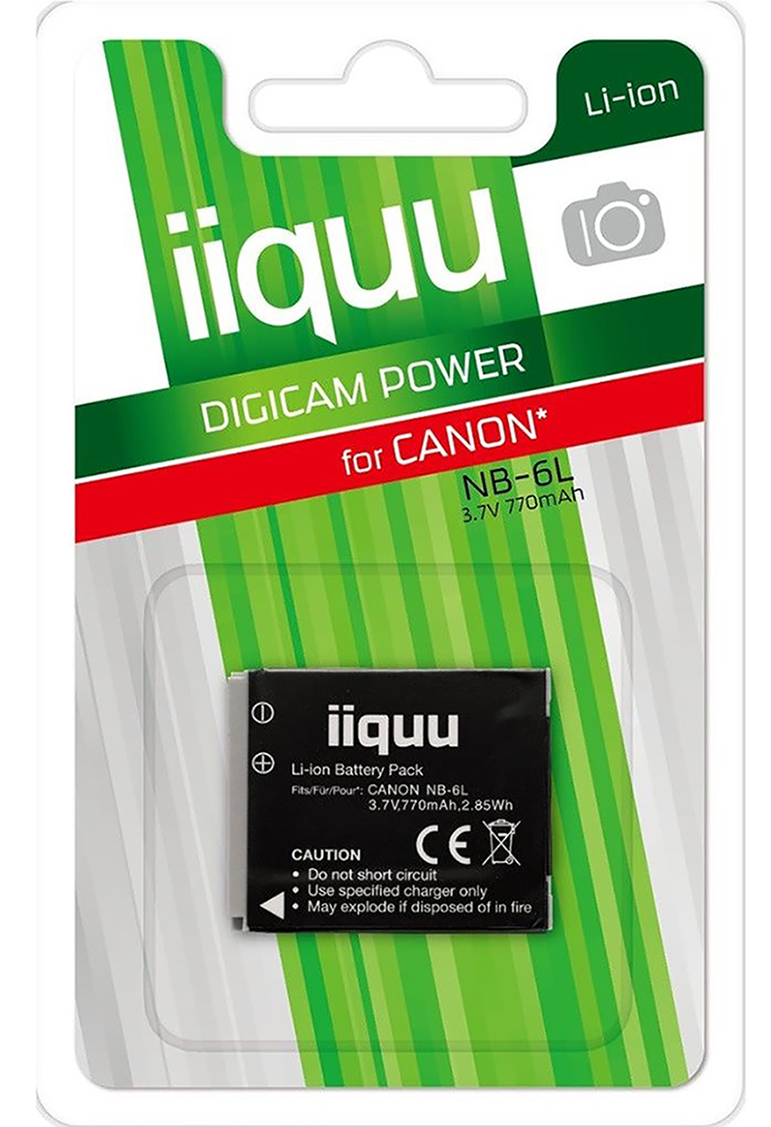 iiqqu Digicam Power-batterijpack, in een plastic verpakking. Groen en zwart kleurenschema.