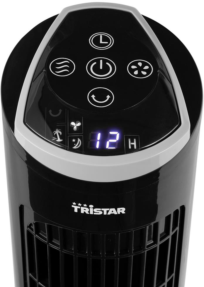 Zwarte Tristar-ventilator met bedieningspaneel. Toont nummer 12 en 'H'. Heeft ventilatorsnelheid- en timeropties.