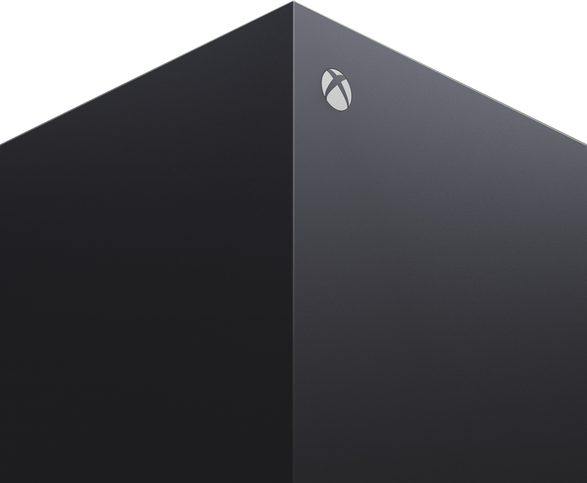 Console Xbox nera. Il logo Xbox è visibile. La console è angolata.